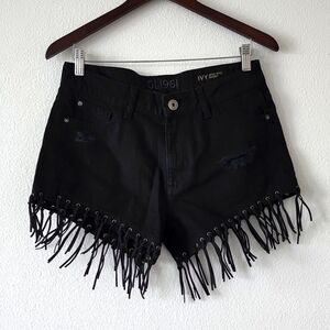 DL 1961 Ivy high rise short Western Fringe Country Rustic